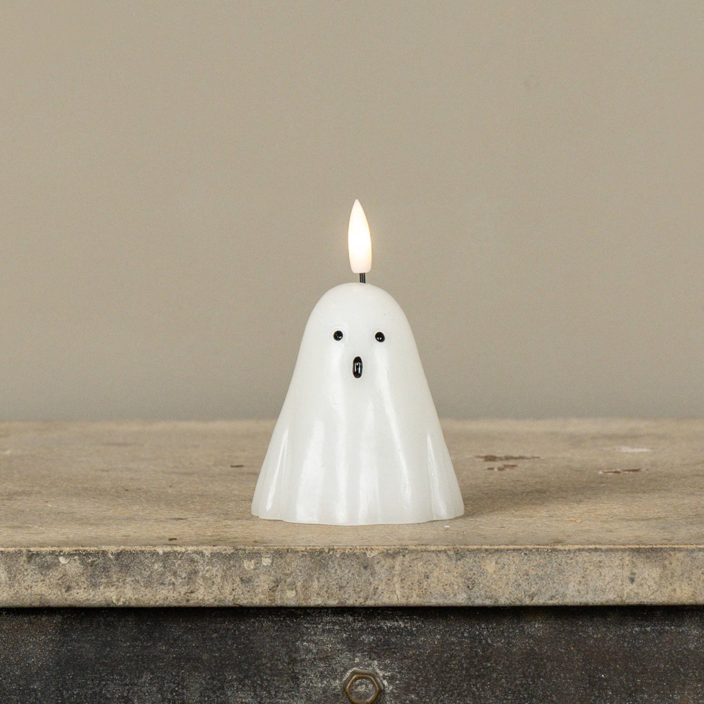 Ghostie 3D Flame Candle - 4.5"