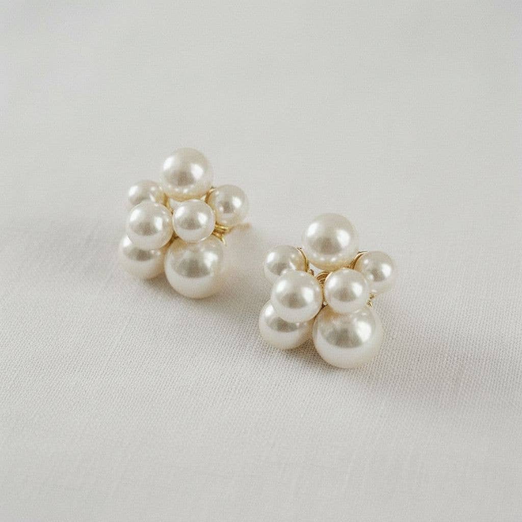 Chic Multi Pearl Cluster Stud Earrings