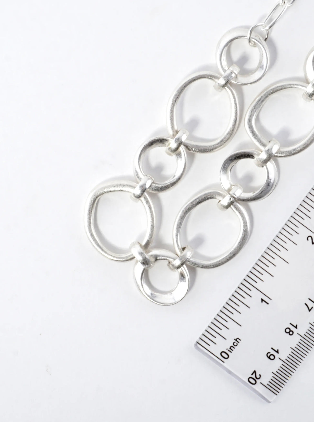 Organic Sculpted Circle Link Necklace