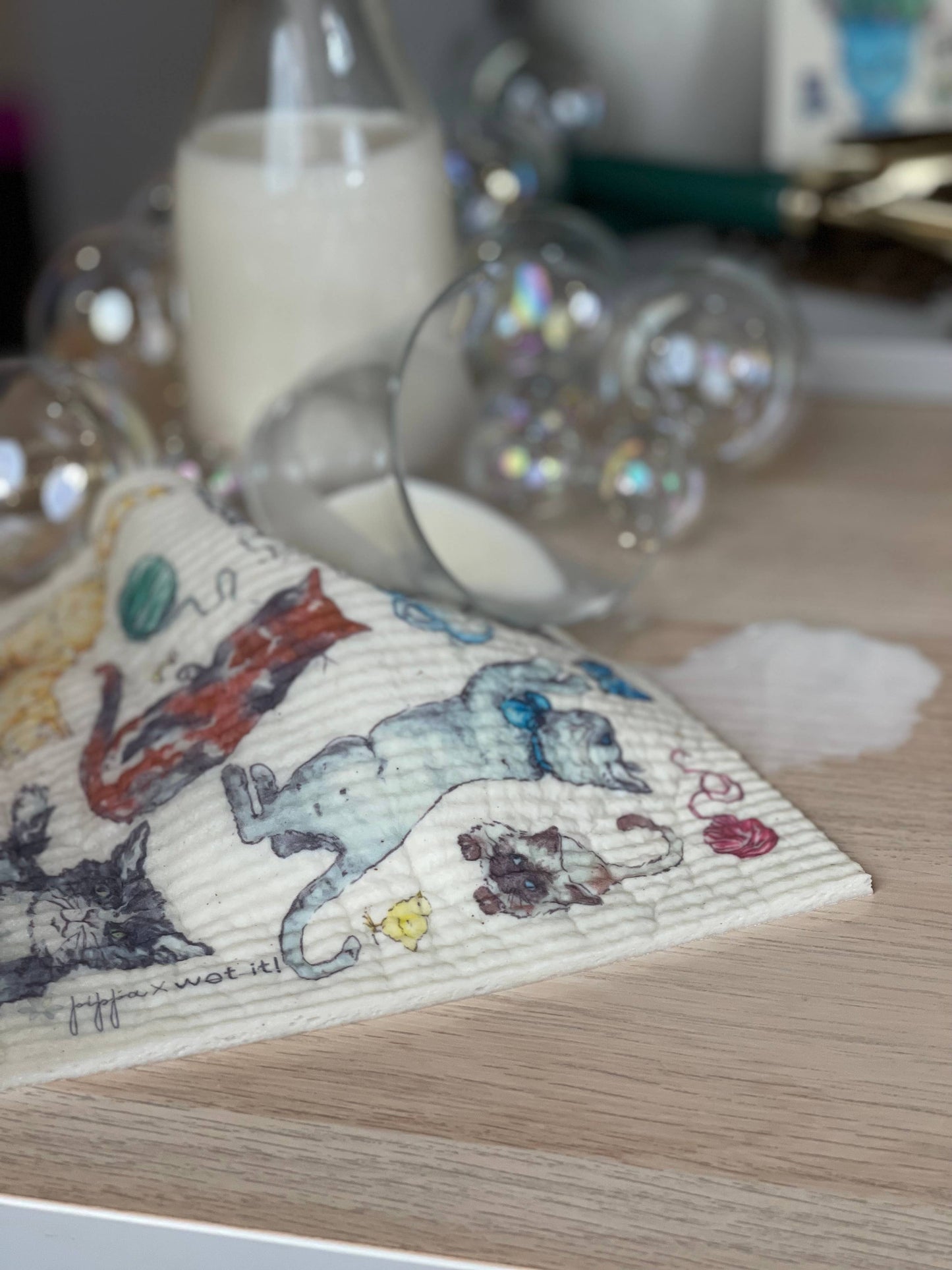 Fine Feline Swedish DIsh Cloth Wet-It!