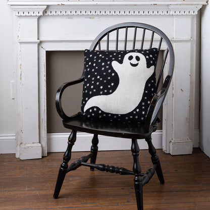 Seeing Stars Friendly Ghost Decorative Throw Pillow - 18"