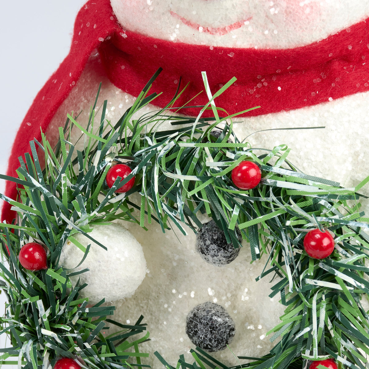 Snow Woman With Wreath Statuary