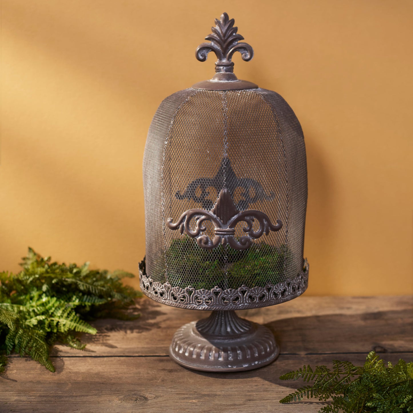 French Fleur De Lis Wire Cloche