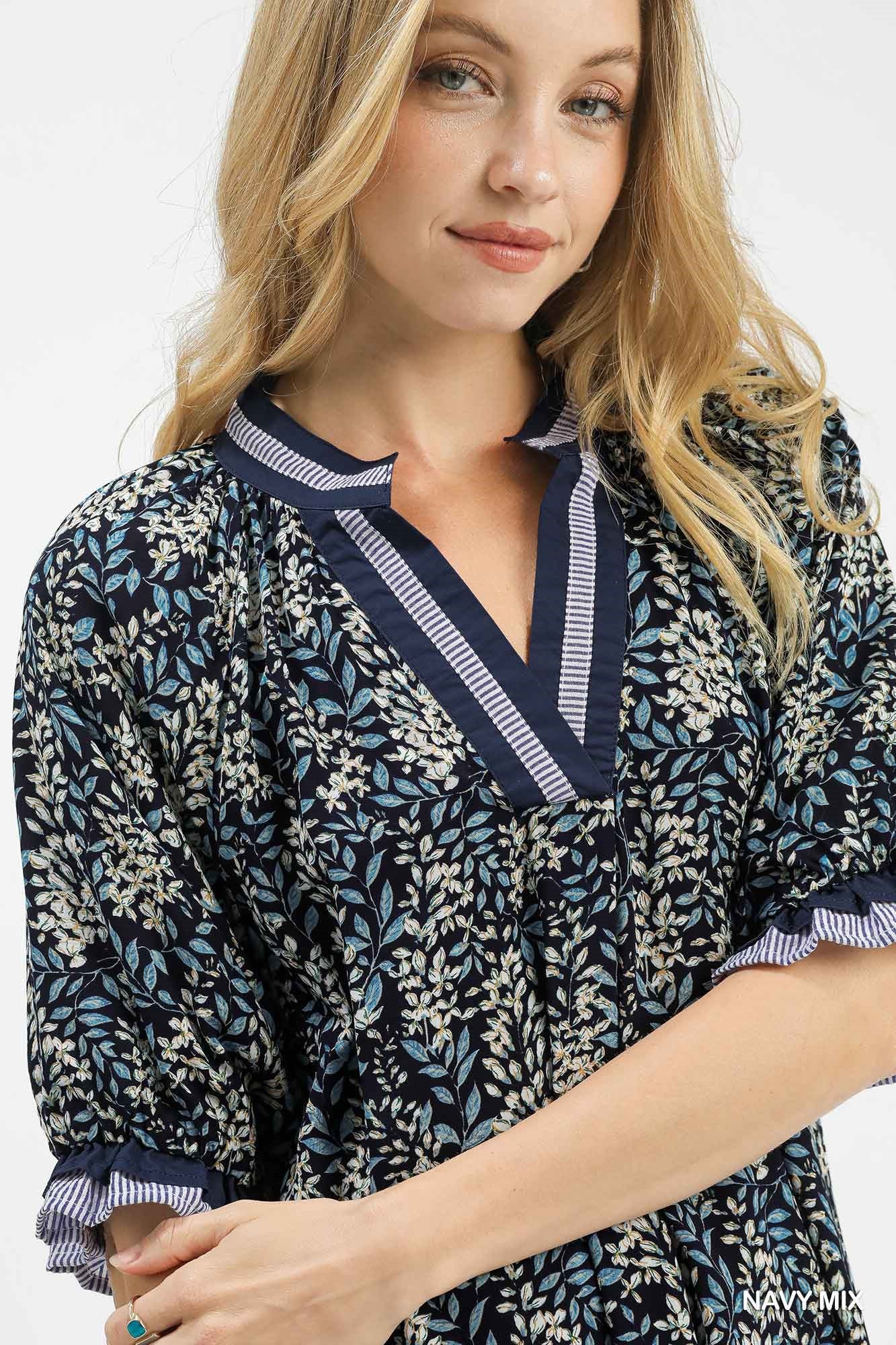 Floral Burst Print V-Neck Top